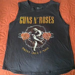 Guns n Roses 🌹 muscle tank